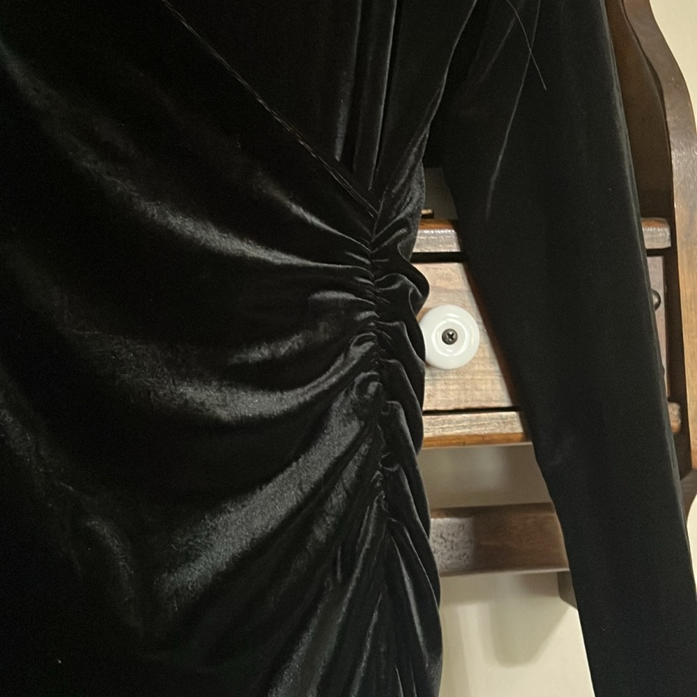 GUBERRY Solid Black Plush Velour Cross Front Mermaid Midi Dress, Sz XL, GUC. - Picture 4 of 9